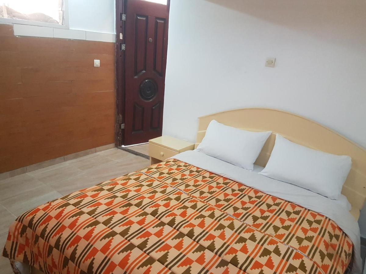 Residences Touristhotel Абиджан Екстериор снимка