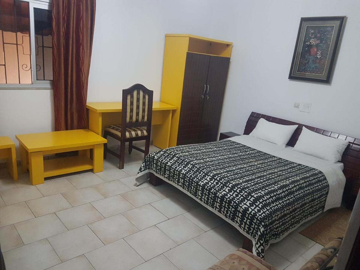 Residences Touristhotel Абиджан Екстериор снимка