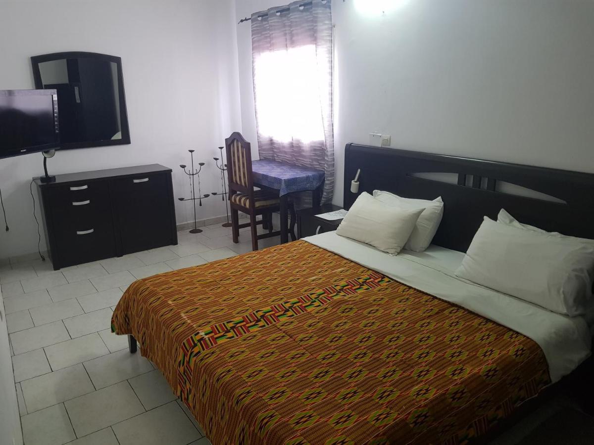 Residences Touristhotel Абиджан Екстериор снимка