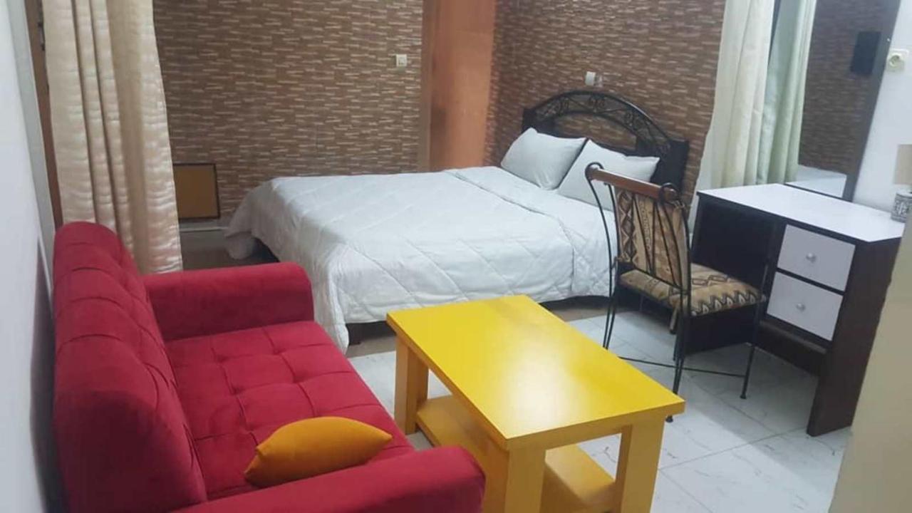 Residences Touristhotel Абиджан Екстериор снимка