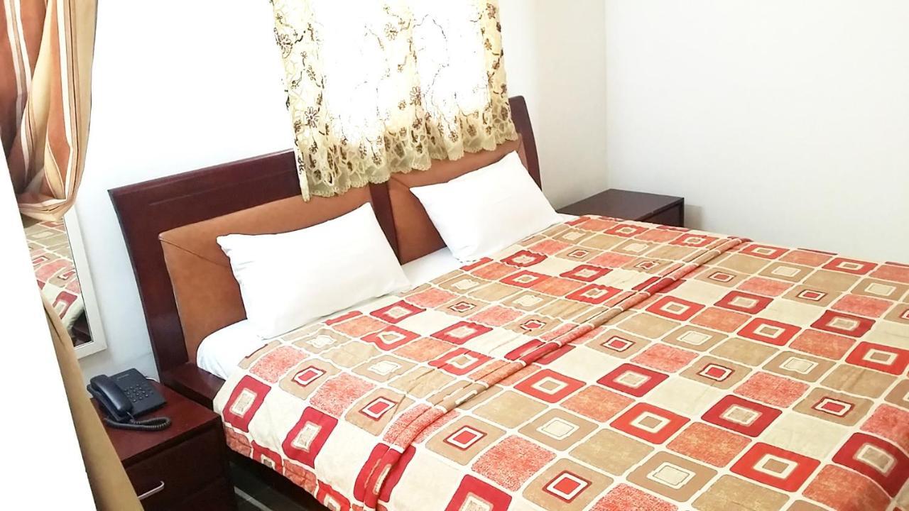 Residences Touristhotel Абиджан Екстериор снимка